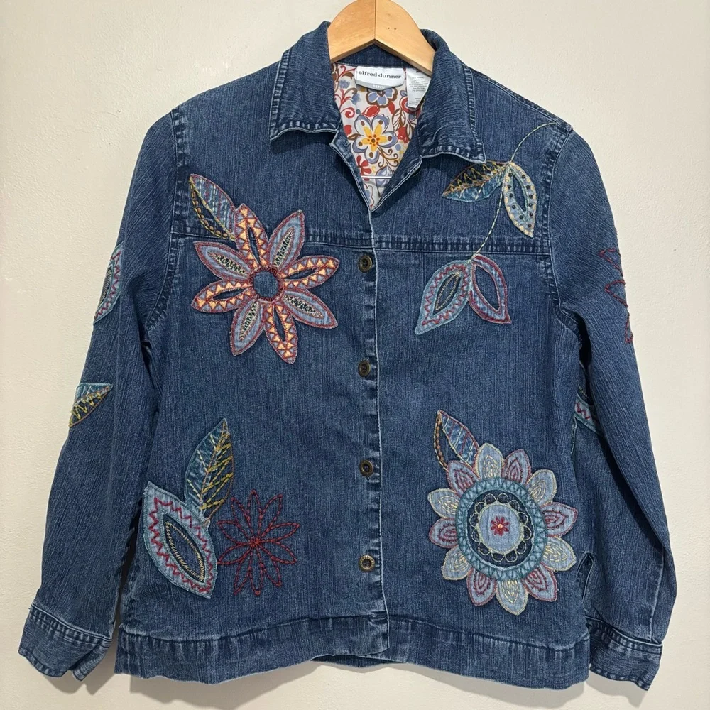 Floral Embroidered Long Sleeve Button Up Denim Jean Jacket Size 8 Petite Vtg Y2K - Picture 9 of 13